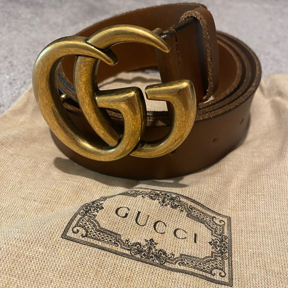 Gorgeous GUCCI brown leather belt size 115, BRAND NEW!